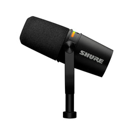 Micrófono dinámico para podcaster SHURE, cardioide, salidas digital y análoga XLR, nuevas funciones DSP, color negro   MV7+-K - Hergui Musical
