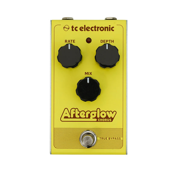 Pedal de efecto chorus vintage para guitarra, circuito totalmente analógico paratonos de modulación tridimensionales y exuberantes  T.C. ELECTRONICS  AFTERGLOW-CHORUS - Hergui Musical