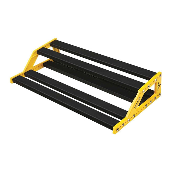 Pedalera rígida de 2 niveles, tamaño mediano, fabricada con aluminio anodizado, absorción de impactos cuando al pisar los pedales, 243 x 445 x 90 mm  NUX  NPB-M - Hergui Musical