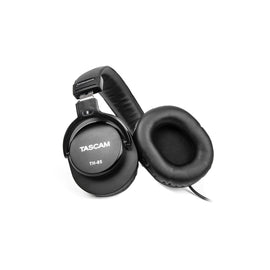 AUDÍFONO PROFESIONAL TASCAM, NEGRO  TH-05 - Hergui Musical
